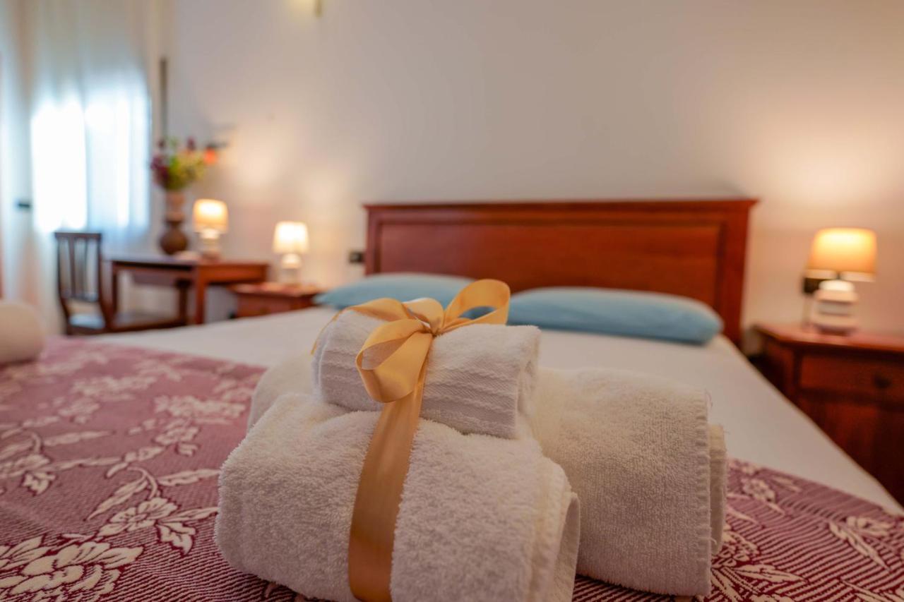 Bed And Breakfast Cairoli Exclusive Room 산 피에트로 베노티코 외부 사진