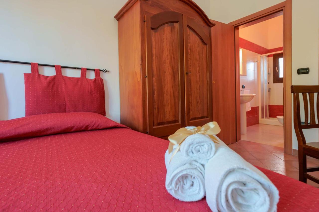 Bed And Breakfast Cairoli Exclusive Room 산 피에트로 베노티코 외부 사진